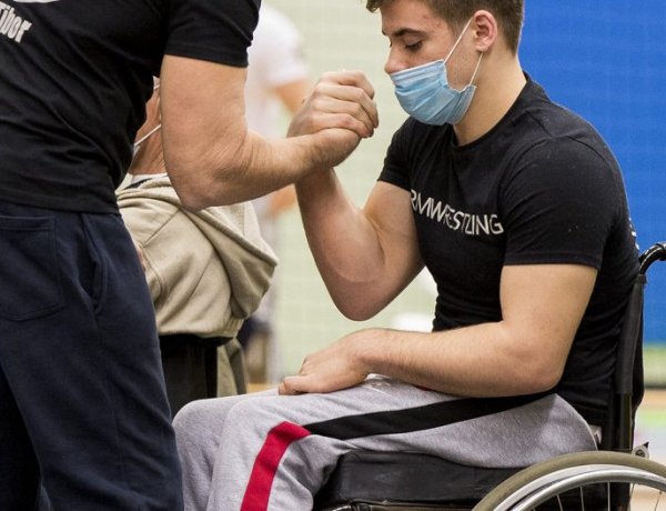 Szabó Tünde: Nagyon büszkék vagyunk a parasportolókra            