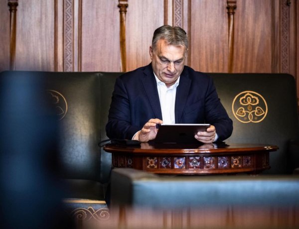 Orbán Viktor: mindenkinek számít a véleménye                          