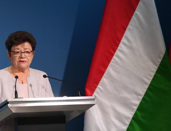 Országos tisztifőorvos: felszálló szakaszban van a harmadik hullám Magyarországon