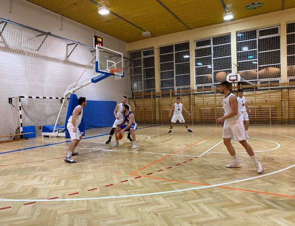 Látványos játékkal simán nyert a Sunshine NYÍKSE az NB-II-ben