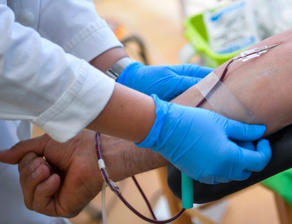 Jutalomban részesülnek a véradók hétfőtől                         