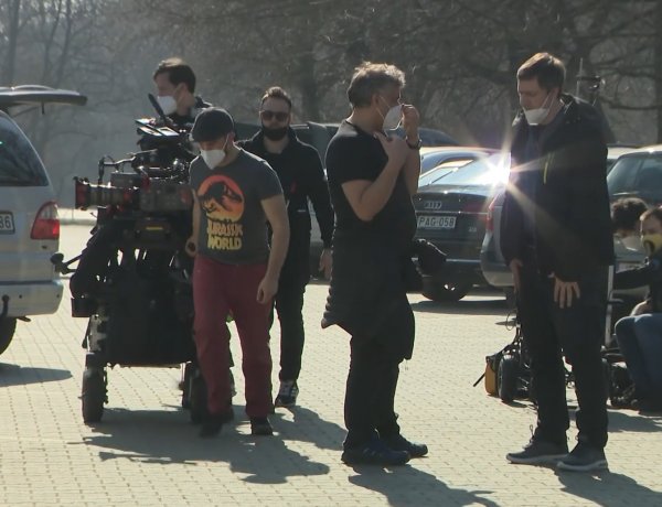 Forog a film – Csapó! Tessék... ennyi!                                   