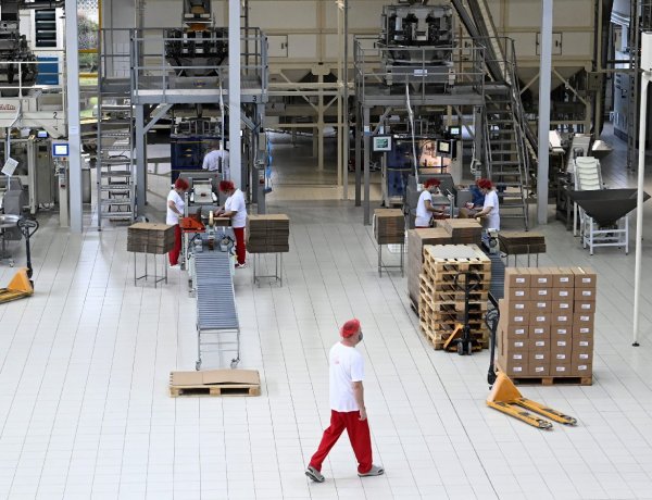 Nem csak két hétre szól a kiterjesztett bértámogatás és az adókedvezmény