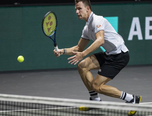 Fucsovics Márton első ATP 500-as döntője - Orosz ellenfél vár a teniszezőre
