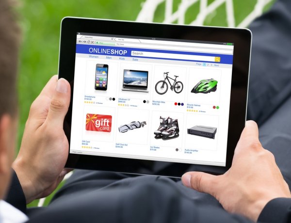 Online továbbra is nyitva tarthatnak az üzletek                 