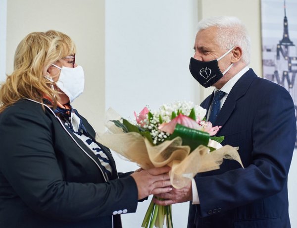 „Nagyon hálásak vagyunk” – polgármesteri nőnapi üzenetek           