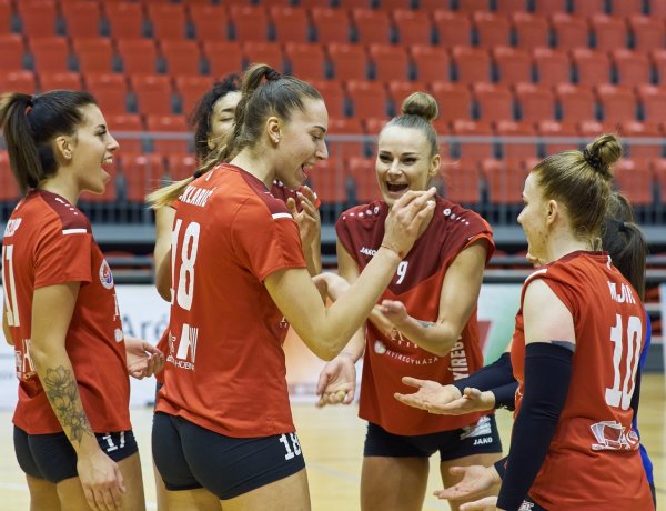 Kupadöntő előtt a Fatum Nyíregyháza - A női röplabdások az Újpest ellen játszanak először 
