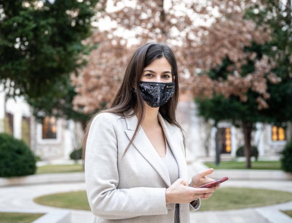 Kormányszóvivő: a kormány elsődleges feladata a járvány megfékezése