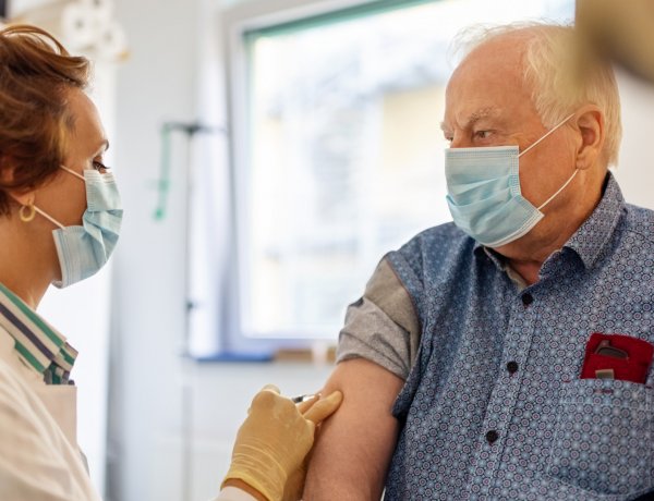 Újabb mérföldkő! Már 1,5 millió magyar kapta meg az oltást  