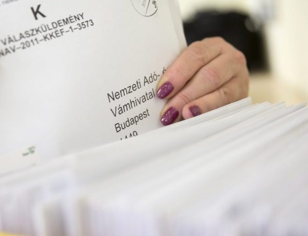 Megvan, hogy meddig lehet nyilatkozni az szja 1+1 százalékáról