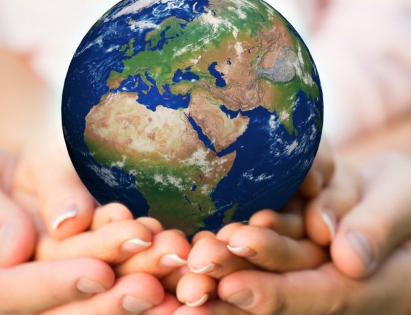 Nyíregyháza idén is csatlakozott a „Föld Órája” akcióhoz          