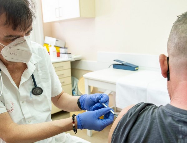 Már Magyarország vezeti az EU-s oltási ranglistát                  