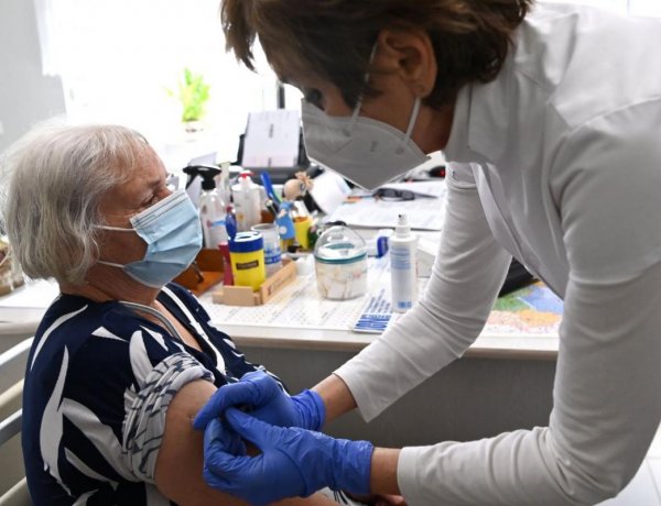 A háziorvosok oltási tevékenységét segítő szakmai ajánlást készítettek