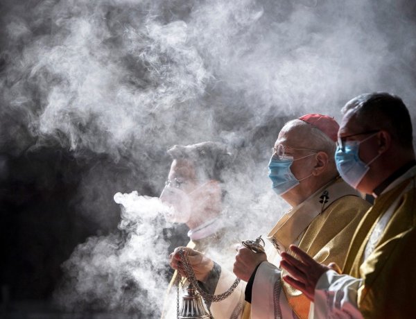 A rendkívüli körülmények között is emelkedett volt húsvét ünnepe