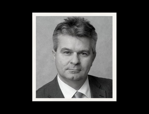 Elhunyt Lövei Csaba, nyíregyházi önkormányzati képviselő         