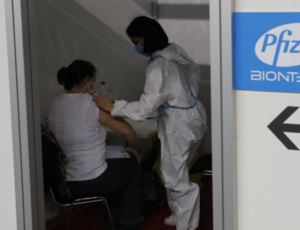 Egy harmadik oltásra is szükség lehet majd                          