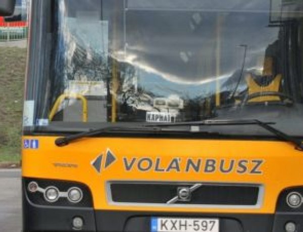 Április 22-én körforgalom építés miatt lezárják a Tünde utcát: nő a menetidő a buszokon