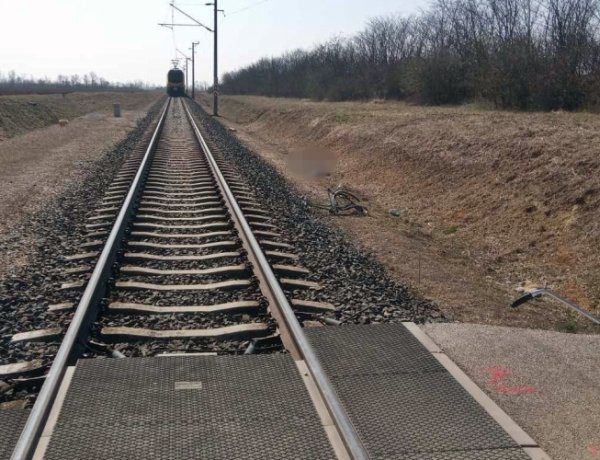 Újraindulhatott a forgalom egy vágányon az Újfehértónál történt baleset után