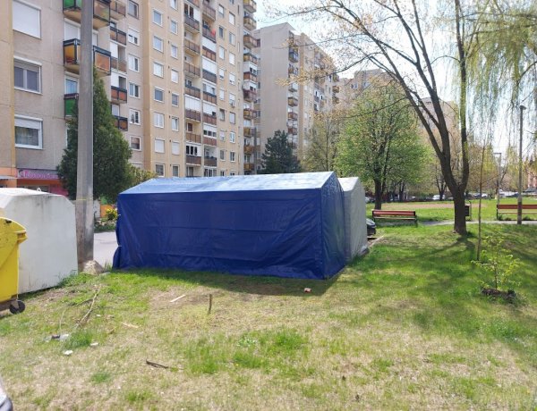 Április 15-én lejárt a sátorgarázsok közterületi bérleti engedélye