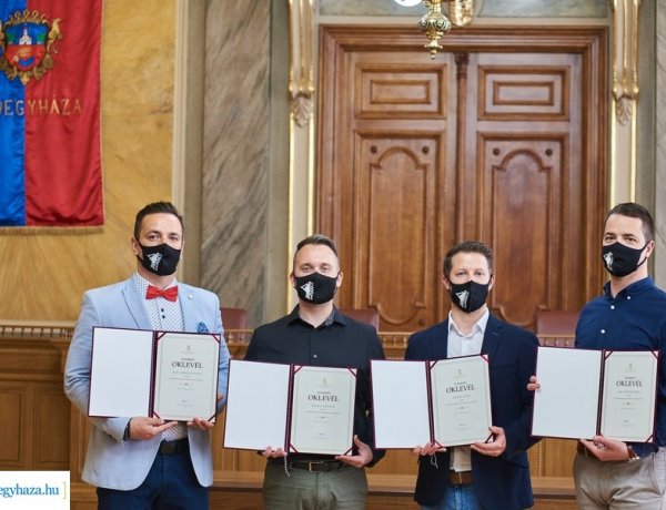 Interjú! Miniszteri elismeréssel díjazták a 4 for Dance munkásságát