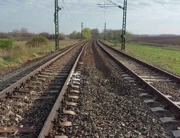 Elszállították a villanymozdonyt az újfehértói tragikus baleset helyszínéről