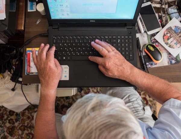 Eláruljuk mikor és mennyivel emelkedhet idén a nyugdíj            