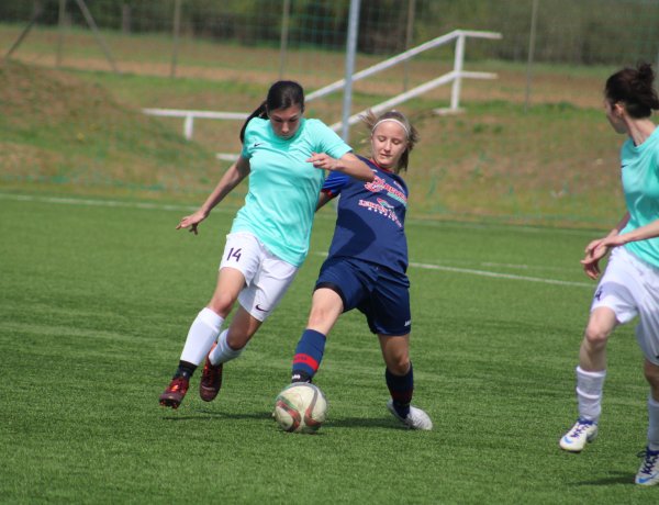 Női foci városi rangadó - A Nyírség NSC a Nyíregyháza Spartacust fogadta. 