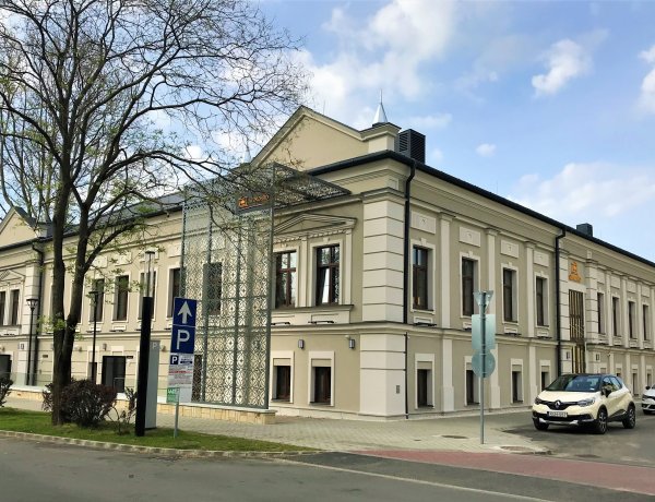 Hétfőtől új helyen vár a Móricz Zsigmond Színház Szervező- és Jegyirodája 