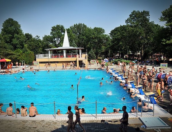 Diákmunka: a Sóstó-Gyógyfürdők Zrt. is számít nyáron a diákokra