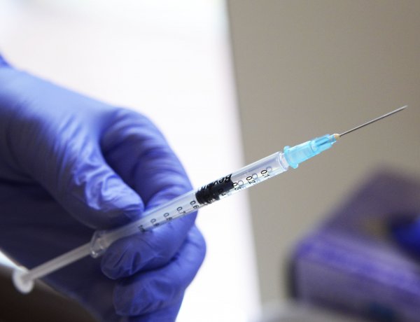 Újabb jelentős mennyiségű kínai vakcina érkezett                                        