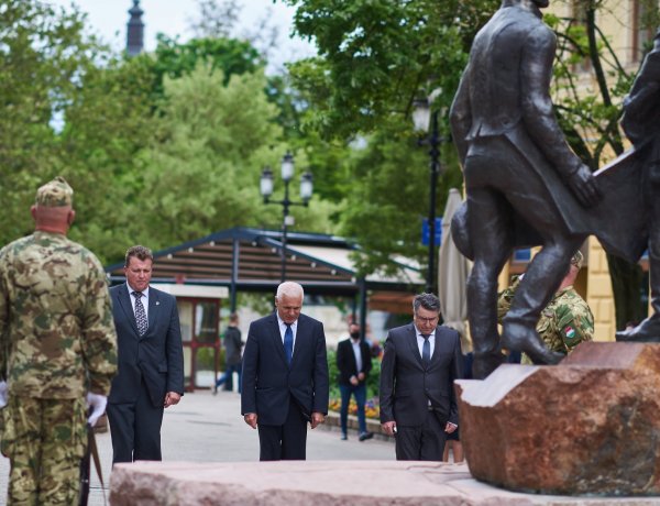 Csendes koszorúzás – Nyíregyháza újratelepítésének 268. évfordulóját ünnepeljük 2021-ben
