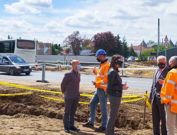 Újabb körforgalom Nyíregyházán – Tanévkezdésre elkészülhet az új csomópont a Kállói úton
