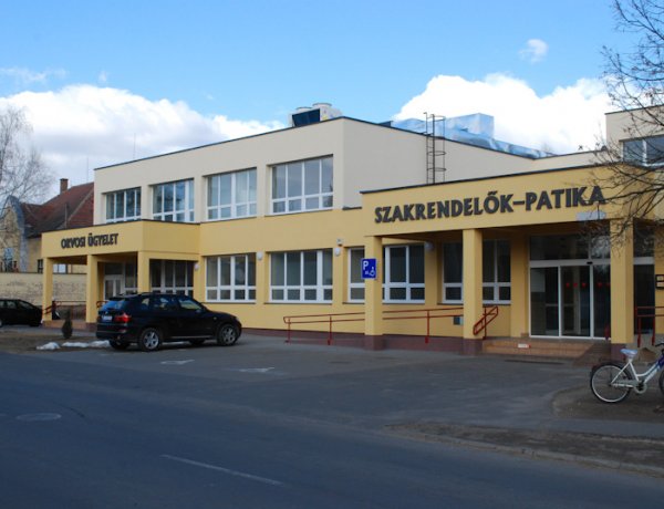 Fokozatosan újraindul a betegellátás a Nyírbátori Szakrendelőben