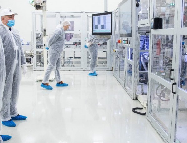 Tovább erősödik Magyarország önellátása az egészségiparban  