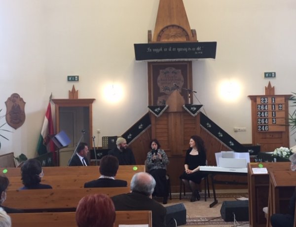 A lélek hangjai a sóstói református templomban                                    