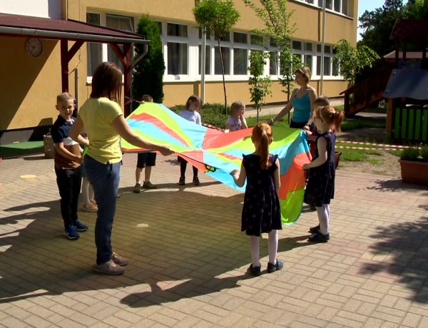 Ballagnak az óvodások – A szülők és a testvérek részt vehetnek az ünnepségeken