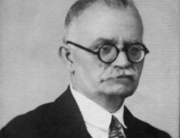 Emlékezés Osváth Lajos főlevéltárosra - Folytatódik a levéltári tanulmányok bemutatója 