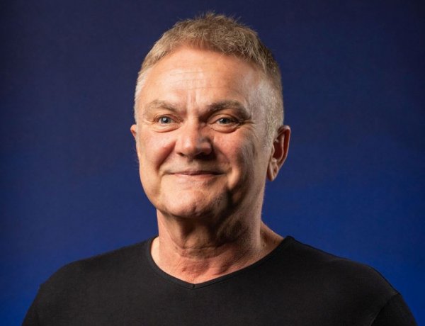 A Rózsakertben a vidámságé a főszerep - Színész és néző egyaránt várta az újrakezdést