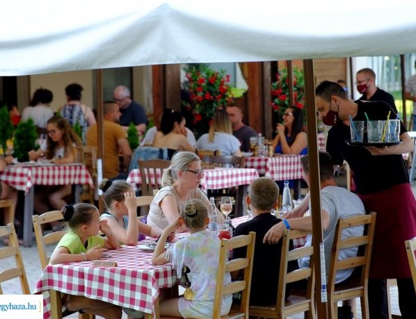 Újra megtelt élettel Sóstó - Sokan töltötték hétvégi pihenőjüket a szabadban