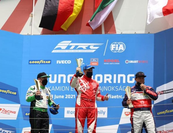 Újabb Pole és két futamgyőzelem – Kiss Norbert hazai környezetben győzött! 