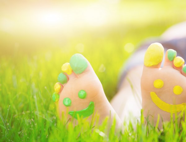 Ajtóstul ront a kánikula, mától olvadunk mint a vaj              