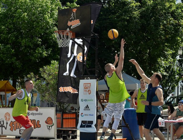 Vasárnap Streetball - Ismét pattog majd a labda a Kossuth téren                