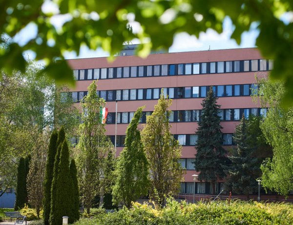 Megkezdődnek a záróvizsgák a Nyíregyházi Egyetemen                  