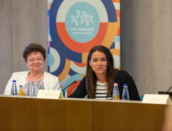 Megtartotta alakuló ülését a közösségi élet újraindításáért felelős operatív törzs