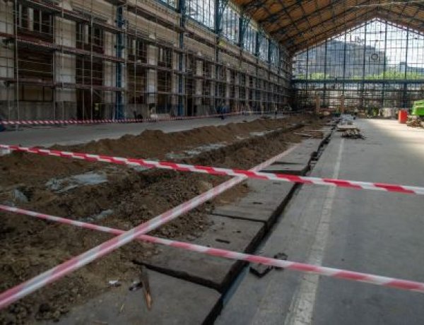 Érdemes előre megtervezni az utazásokat, egy hónapra lezárták a Nyugati pályaudvart