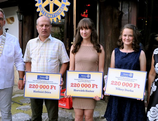 A Rotary idén is díjazta a tehetséges fiatalokat                                      