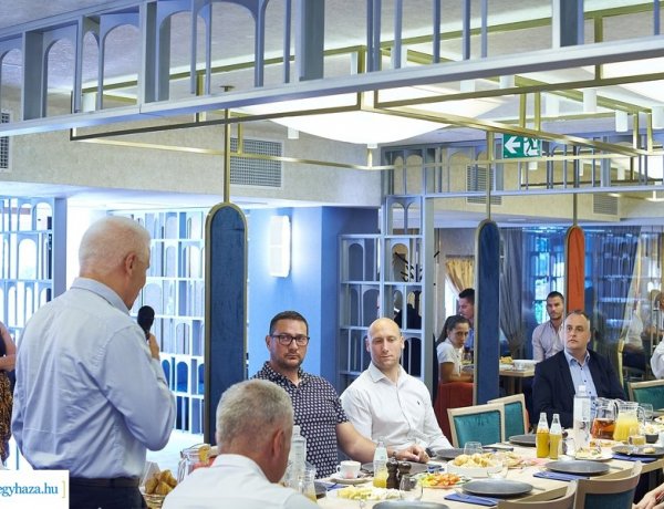 Élvonalbeli csapatok - Fontos az együttesek számára a támogatás                           