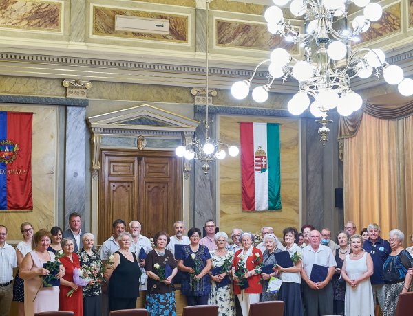 Élettörténetek Nyíregyházán – 30 pályamunka érkezett az Idősügyi Tanács felhívására