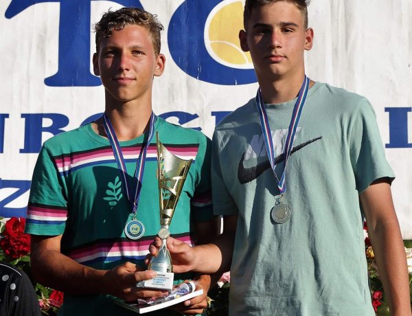 Tenisz korosztályos vidékbajnokság - nyíregyházi érmekkel      