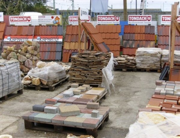 Brutális építőanyagárak: túlzott export és tisztességtelen piaci magatartás is gerjesztett